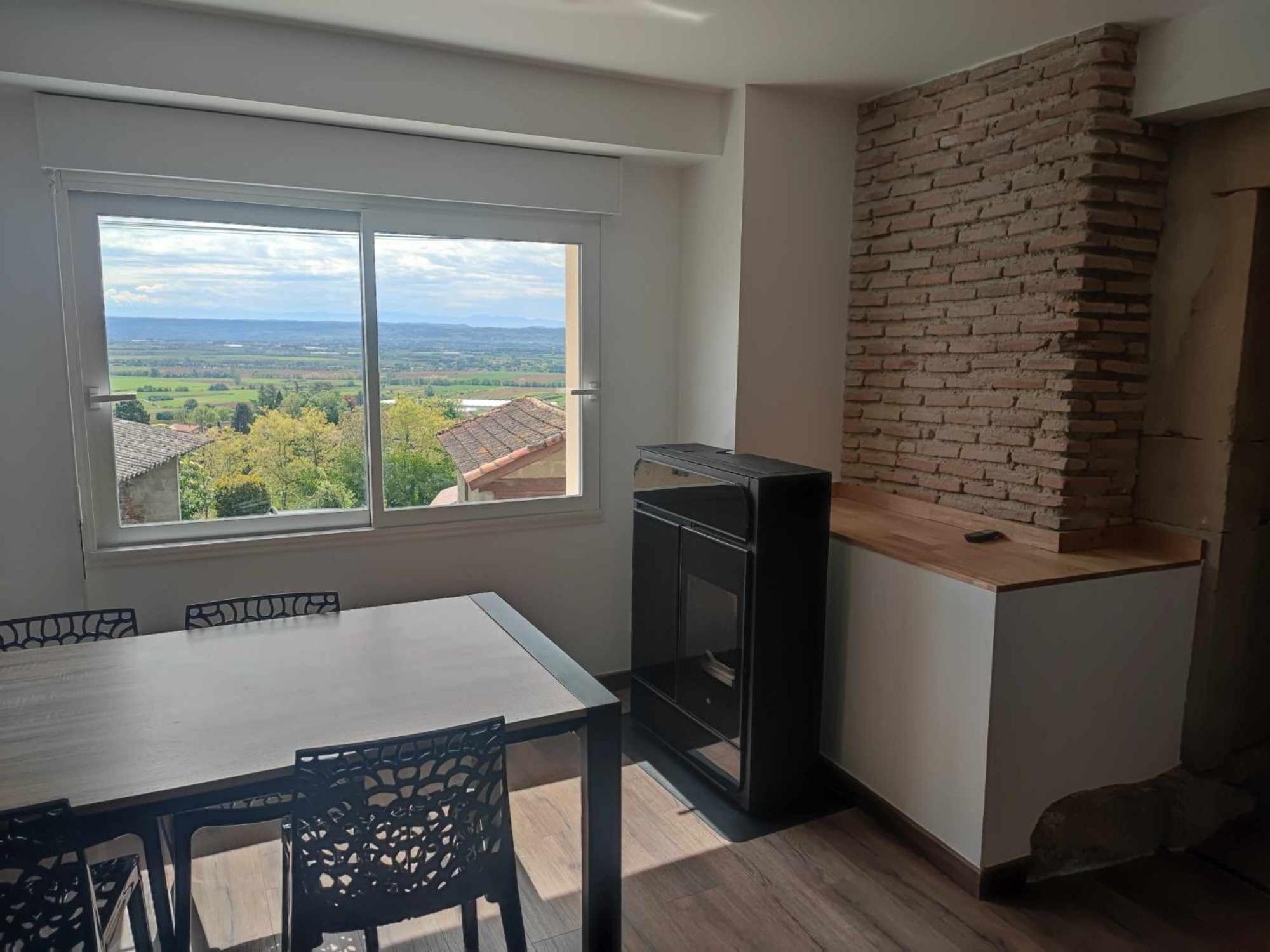 Maison Au Calme Pour 8 Personnes A 2 Pas Du Chateau D Anjou