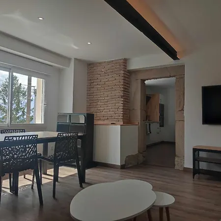 Maison Au Calme Pour 8 Personnes A 2 Pas Du Chateau D Anjou Exterior foto